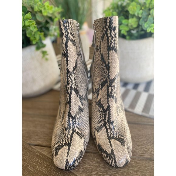 SCHUTZ Pally Snake Print Clear Heel Booties NWOB 8 - Picture 7 of 13